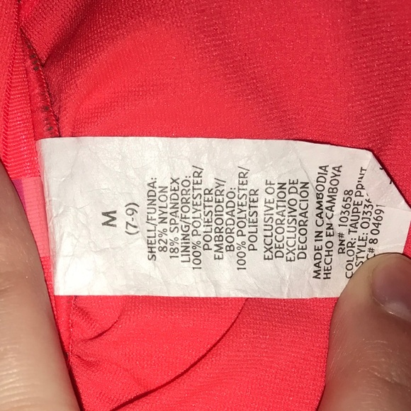 SWIM TOP - Picture 4 of 4